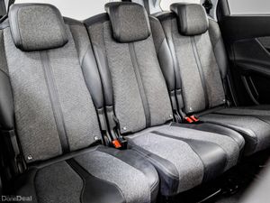 Peugeot 5008 Allure 1.5 Diesel 130HP - Image 4