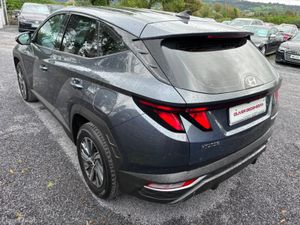 Hyundai Tucson COMFORT PLUS (LOW KLMS+FULL SERVICE - Image 3