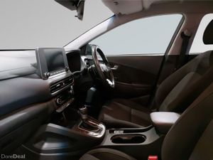 Hyundai KONA 1.6 HYBRID Executive Auto - Image 3