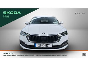 Skoda Octavia FACTORY SUNSET GLASS - REVERSING CAM - Image 3