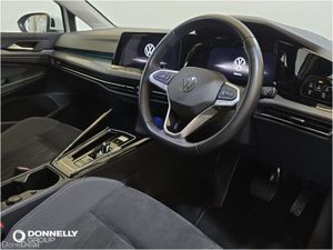 Volkswagen Golf 1.5 eTSI 150 Style 5dr DSG - Image 4