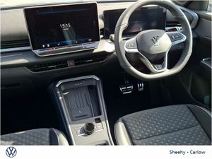 Volkswagen T-Roc 1.5TSI R-LINE MHEV 150HP DSG - Image 2