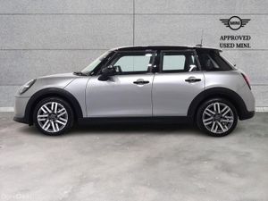 Mini Cooper Cooper C 5 Door - Image 3