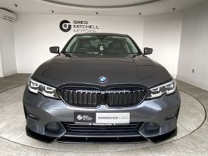 BMW 3-Series 2020 - Image 2