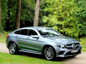 GLC 220D 4-MATIC AMG COUPE * ONLY 93K KMS * - Image 3