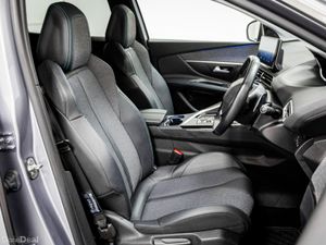 Peugeot 3008 Allure 1.6 PHEV Auto 225HP - Image 3