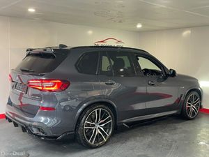 BMW X5 XDRIVE45E M SPORT AUTO - Image 4