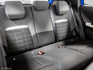 Citroen C3 Plus 1.2 Petrol 100HP - Image 4