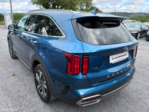 Kia Sorento PHEV K3 AUTO (HEATED SEATS+STEERING WH - Image 3