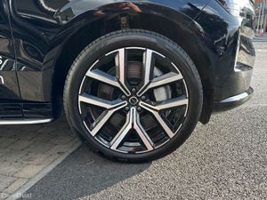 Volvo EX90 Twin Motor Performance Ultra 7 Seats 4 - Image 4