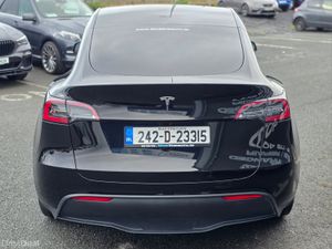 Tesla Model Y Long Range RWD (242) - Image 4