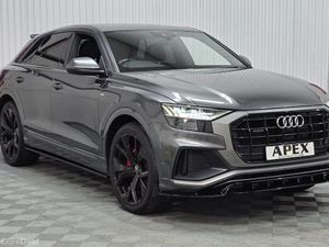 Audi Q8 DIESEL ESTATE - Image 2