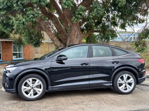 2023 Audi Q4 e-tron 40..SPORTBACK..2 KEYS - Image 4