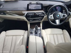 BMW 5-Series 520d M Sport Auto - Image 4