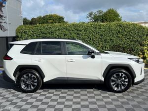 Toyota RAV4 AWD 2.5 HYBRID AUTO ** DELIVERY MILEAG - Image 3