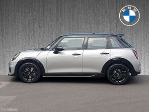 Mini Cooper Cooper C 5 Door - Image 3
