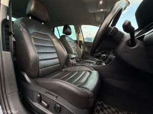 Volkswagen Golf FULL LEATHER SEATS 1.4 TSI SPECIAL - Image 3