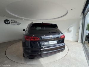 Volkswagen Touareg 3.0 V6 TDI 4Motion 286 Black Ed - Image 3
