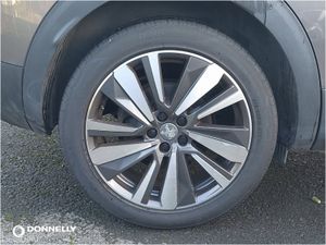 Peugeot 3008 1.5 BlueHDi GT Line Premium 5dr EAT8 - Image 4