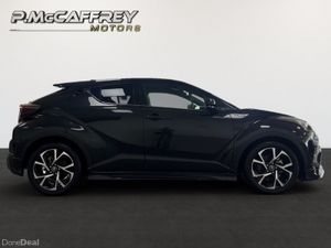 2017 Toyota C-HR Luna Sport Leather / TRD Bodykit - Image 4