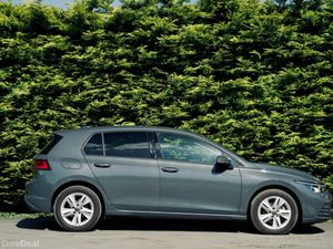 Volkswagen Golf 2023 - Image 4