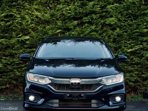 Honda Grace 1.5 2018 with Alloys & Carplay screen - Image 3
