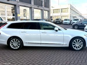 2020 VOLVO V90 D4 INSCRIPTION - Image 4