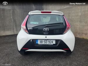 Toyota Aygo 1.0 X-PLAY 4DR - Image 4