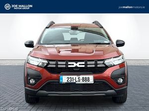 Dacia Jogger TCe 110 Extreme SE - Image 4