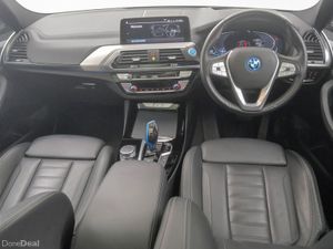 BMW iX3 80 kWh Premier Edition Pro - Image 4