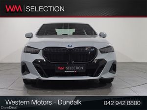 BMW i5 eDrive 40 M Sport Pro - Image 2