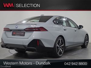 BMW i5 eDrive 40 M Sport Pro - Image 4