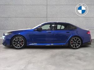BMW M5 Saloon - Image 4