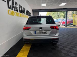 Volkswagen Tiguan Life 2.0tdi D7F 150HP 5DR Auto - Image 4