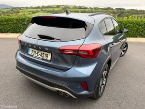 2023 (231)Ford Focus Active Vignale 1.0T 125hp - Image 3