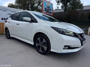201 Nissan Leaf SV Premium 62 kWh 360 Big Battery - Image 4
