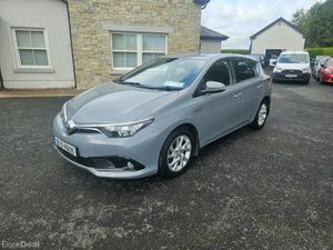 2018 Toyota Auris 1.8 ICON TECH HEV - Image 4
