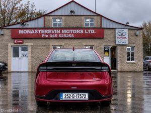 Toyota Prius *ORIGINAL IRISH CAR*  PLUG-IN HYBRID - Image 4