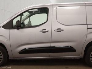 1.5 BlueHDi 1000 Asphalt Standard Panel Van 5dr Di - Image 4