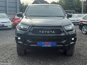 Toyota Hilux GR SPORT - CREW CAB - ONLY 18K KMS - Image 2