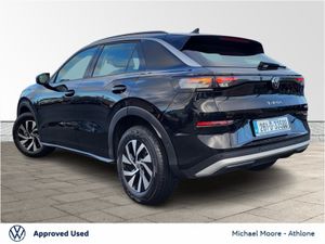 Volkswagen T-Roc LIFE 1.5 eTSI 116BHP MHEV - Image 3