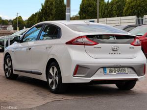 Hyundai IONIQ Electric 28kwh, Beige Leather - Image 3