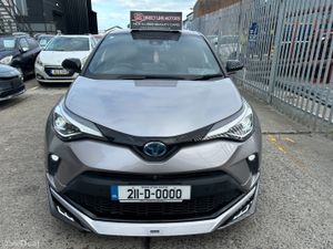 2021 Toyota C-HR  | G Package - Image 2