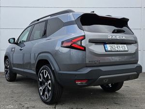 Dacia Bigster Journey HEV 155 "0% FINANCE AVAILABL - Image 3