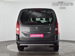 Peugeot Rifter 1.5 BlueHDi 100bhp LWB Allure - Image 4