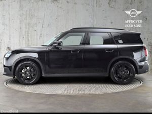 Mini Countryman EV Monochrome  204 Electric Auto 6 - Image 3