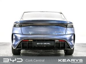 BYD SEAL Awd Excellence  530 Electric Auto 82.5 kW - Image 3