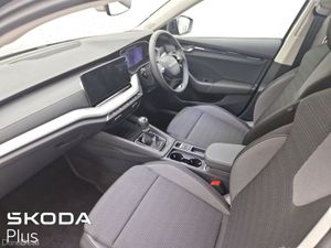 Skoda Octavia COMBI *HUGE SAVING FROM NEW EX DEMO - Image 4