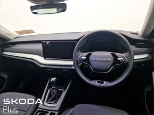 Skoda Octavia COMBI *HUGE SAVING FROM NEW EX DEMO - Image 2