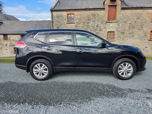 Nissan X-Trail 2017 ( NCT and TAX ) !! - Image 4